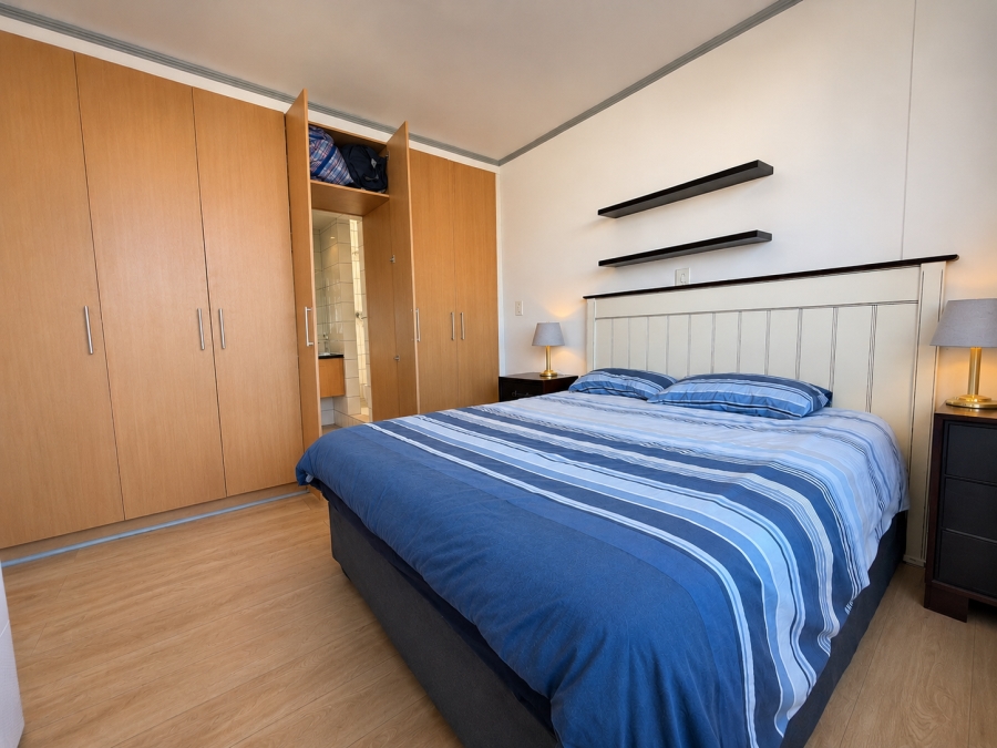 2 Bedroom Property for Sale in Claremont Upper Western Cape